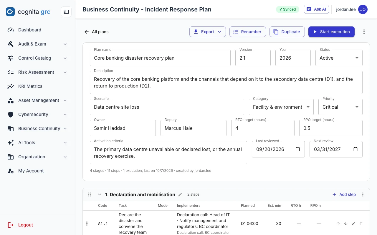 An incident response plan with its scenario, owner, targets and review dates in the header, and stages of steps anchored to D1 and D2 with their implementers